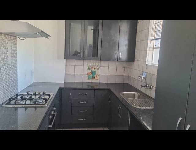 3 BEDROOM APARTMENT FOR SALE IN BEDFORD GARDENS